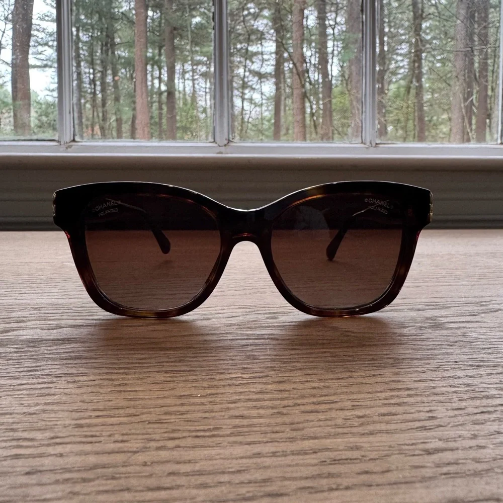 CHANEL Tortoiseshell Square Sunglasses - Picture 2 of 7